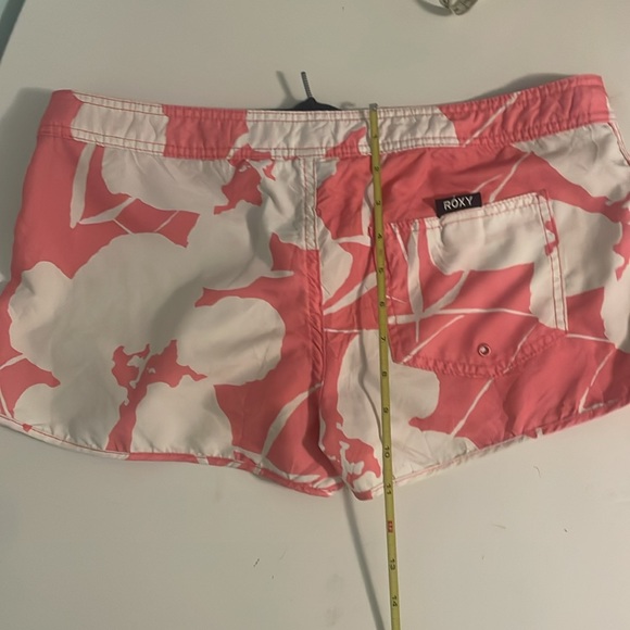 COPY - Roxy board shorts, size 5 - Picture 4 of 4